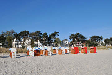 Strandvillen mit Strandkörben, Binz auf Rügen