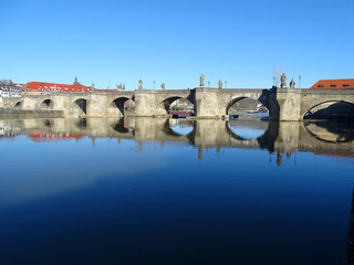 Die alte Mainbr&uuml;cke.. Der &auml;lteste historische Flu&szlig;&uuml;bergang in W&uuml;rzburg.