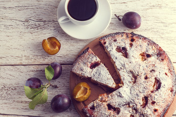 Pie with plums