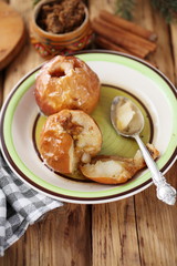 already eaten apples with cinnamon