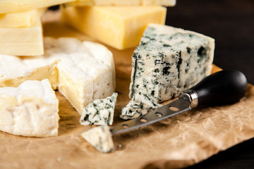 Different sorts of cheese