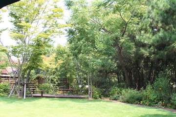 レストランの庭