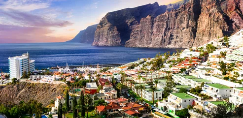Keuken foto achterwand Canarische Eilanden Tenerife vakanties - mooie Los Gigantes. Canarische eilanden
