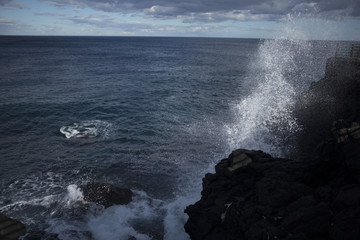 acqua,mare,flutta,oceano,vulcano,paesaggio,nuvole,roccia