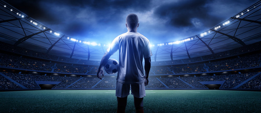 2,700+ Football Player Back Stock Photos, Pictures & Royalty-Free