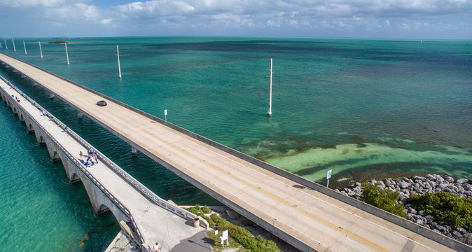 Aerial view of Seven Miles Bridge along Overseas Highway, Florida