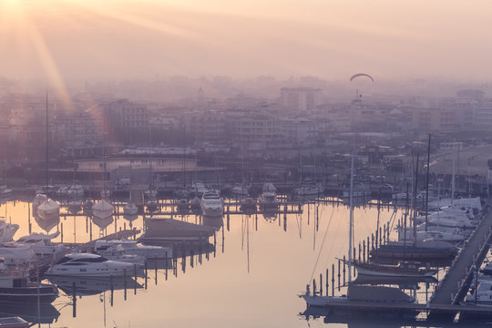 paragliding on harbor