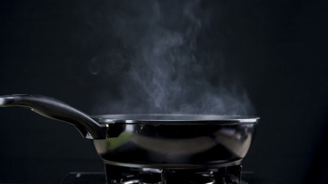 Frying pan steaming