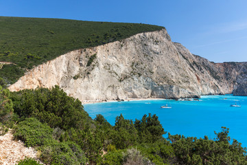 Obraz premium Amazing seascape of blue waters of Porto Katsiki Beach, Lefkada, Ionian Islands, Greece