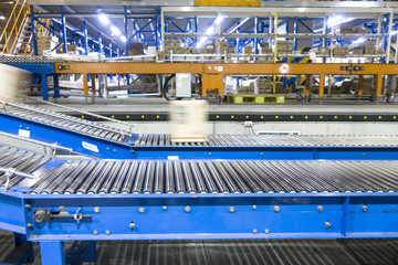 Conveyor Belt system for Package tranfer machine