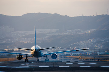 飛行機と滑走路