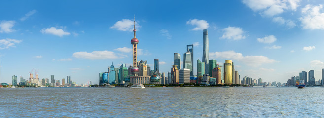 Fototapeta premium The skyline of the urban architectural landscape in Lujiazui, the Bund, Shanghai