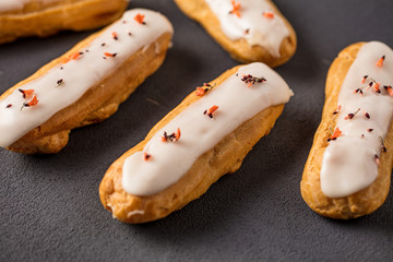 Frische Französische Eclairs