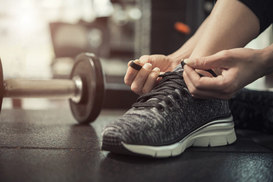 รูปภาพShoe-String – เลือกดูภาพถ่ายสต็อก เวกเตอร์ และวิดีโอ156 | Adobe Stock