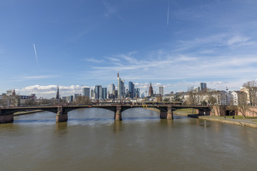 Fototapeta premium skyline of Frankfurt with river Main