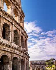 Fototapeta premium Side of Colosseum 