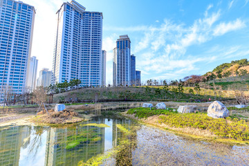 Naklejka premium Scenery of Sunrise park near Oryukdo sky walk in Busan city