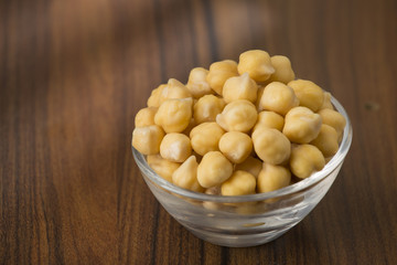 grains of chickpeas, (Cicer arietinum) in bowl on the table