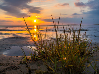Sonnenuntergang im Wattenmeer an der Nordsee