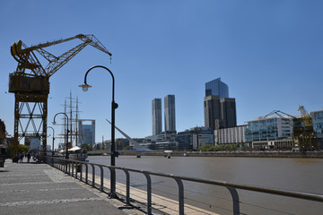 Bassin de Puerto Madero à Buenos Aires, Argentine