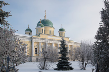 Fototapeta na wymiar Preobrajenskiy cathedral Tula, Russia