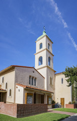 Exterior view of the Bay Shore Community Congregational Church