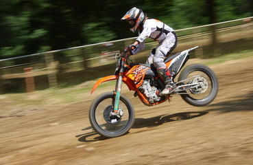 Motocross Pilota in Gara