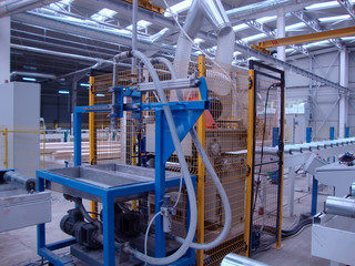 Glue machine for wood beam