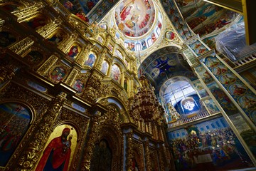 Fototapeta na wymiar キエフのギリシャ正教会と地下鉄