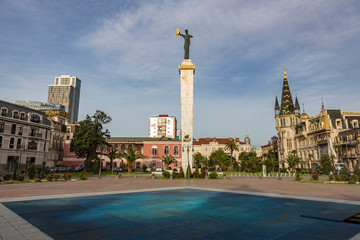 BATUMI, GEORGIA - MARCH 17, 2018: The statue of Medea is located in the heart of the city. Symbol of wealth and prosperity of the country. Located on the Square of Europe
 - obrazy, fototapety, plakaty