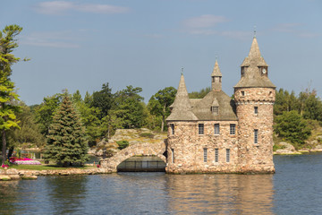 Fototapeta na wymiar Boldt Castle Island in thousand islands (Canada)
