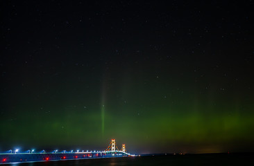Mackinaw Bridge - aurora borealis - Northern Lights