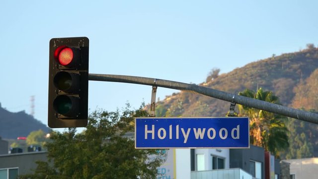  Professional video of Hollywood boulevard street sign and traffic lights in 4k