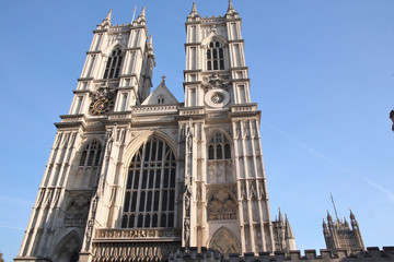Fototapeta na wymiar Londres, façade ouest de l’abbaye de Westminster