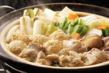 鶏の寄せ鍋　Japanese chicken hot pot