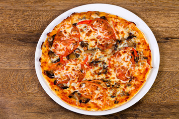 Pizza with aubergine