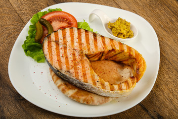 Grilled salmon