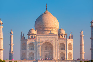 Taj Mahal at sunset - Agra, India