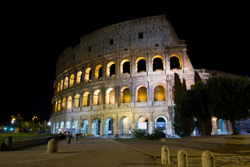 Fototapeta na wymiar Rome's circus Coliseum, illuminated at night