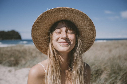 SUNSCREEN