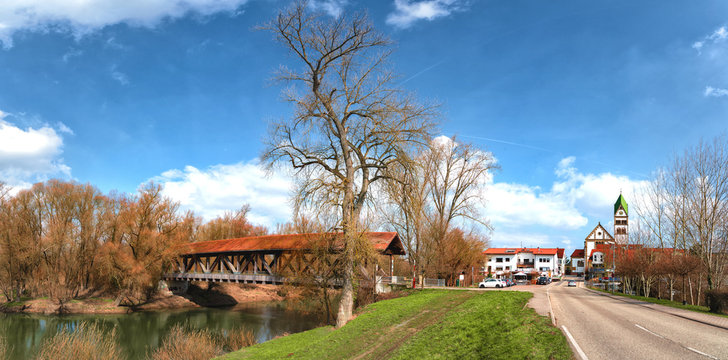 Ketsch am Rhein, Altrheinbr&uuml;cke