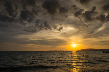 coucher de soleil en thaïlande