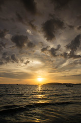 coucher de soleil en thailande