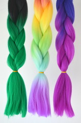 Канекалон. Цветные искуственные пряди волос. Материал для плетения косичек.