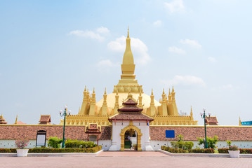 Fototapeta na wymiar Beautiful Architecture at Pha That Luang Temple in Vientiane, Laos