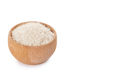 Fototapeta na wymiar raw Jasmine rice in wooden pot isolated on white background. copy space, template