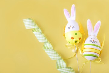 Uova di Pasqua a coniglietto