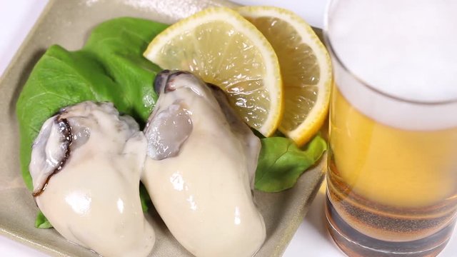 生牡蠣とビール