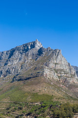 Fototapeta na wymiar Table Mountain with a clear blue sky overhead