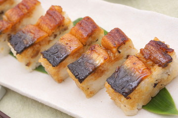 うなぎの押し寿司
